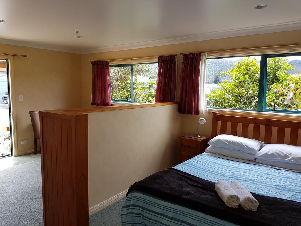 The Little Farm Coromandel Hotell Eksteriør bilde